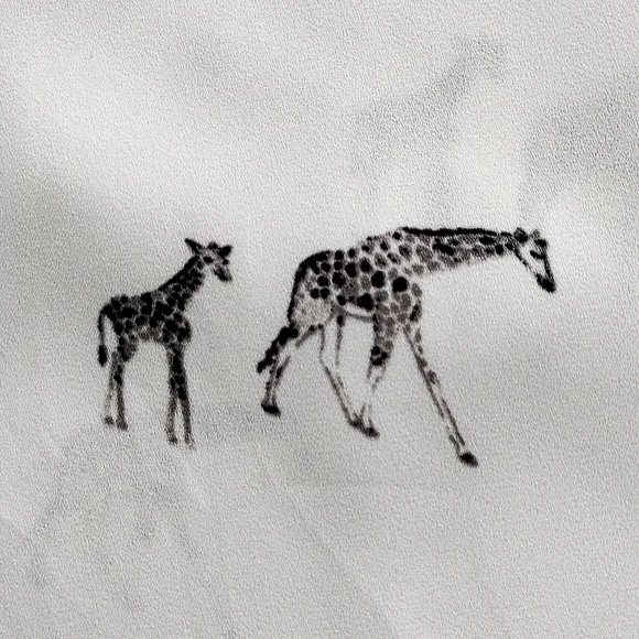 Torrid Ivory Giraffe Print Crepe Button Back Top - Picture 7 of 8